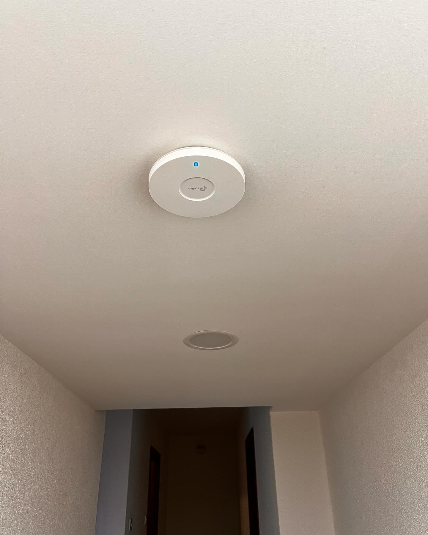 WiFI ACCESS POINTS